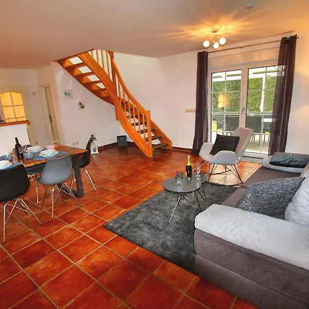 Ferien_haus Seeoase بيت للعطل Göhren-Lebbin